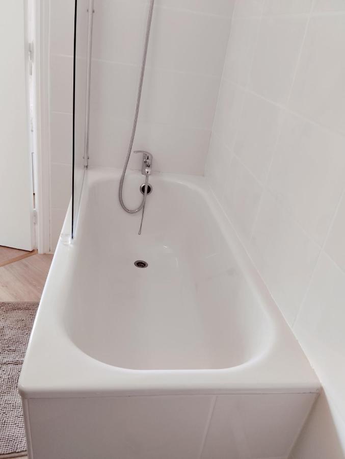 Perle Rare, Appartement Paisible Et Cosy Lamballe Bagian luar foto